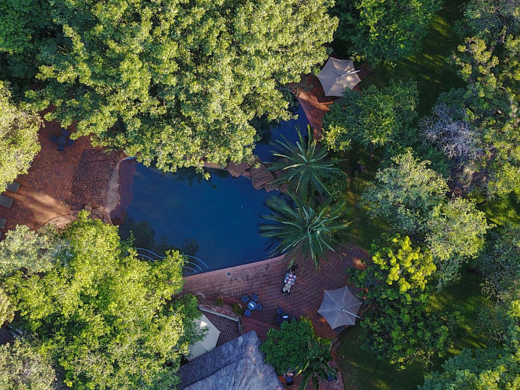 Lokuthula Lodges Victoria Falls Exterior foto